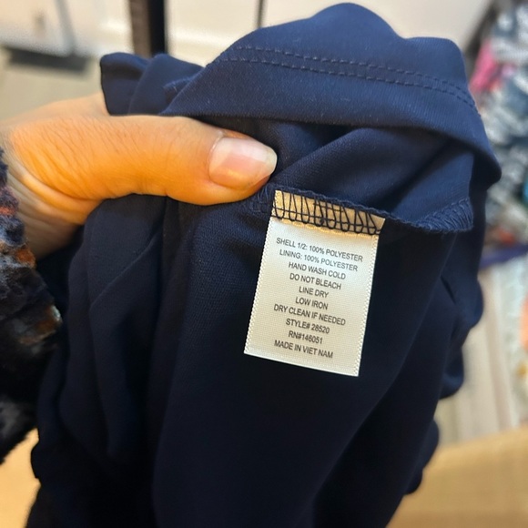 Nwt Monteau Navy Blue Floral Eyelet Blouse - Picture 4 of 5